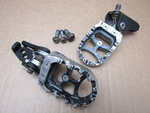 Kawasaki KX 250 2014 riders footrests pair (14709) - Picture 1 of 12
