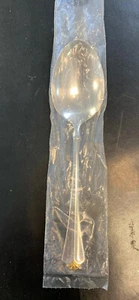 Oneida Golden Juilliard Place/Soup Spoon Oval *NEW* Auth. Dealer Inv. - Picture 1 of 6