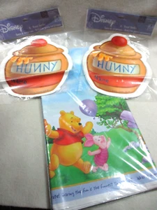 Hallmark Party Express Plastic Tablecover & 2 Treatsack Packs - Winnie the Pooh - Picture 1 of 5