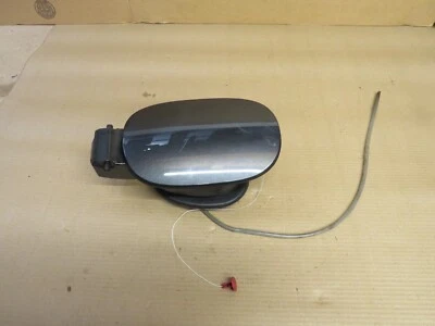 Porsche Macan 2015-2018 montaje de puerta de tanque de combustible trasero OEM 3744 Foto 1 de 4