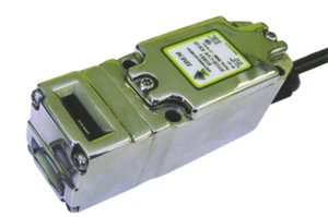 IDEM 204026 ATEX KM-SS-Ex Safety Interlock Switch,2NO/2NC, Keyed,Stainless Steel - Picture 1 of 3