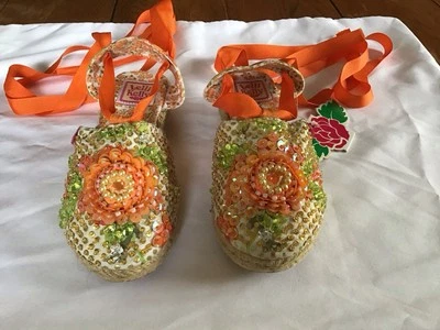 Zapatos Lelli Kelly Brillantes Niñas Brillo Cuentas EE. UU. 12, UE 30 Alpargata Cuña Nuevos con Etiquetas Foto 1 de 4