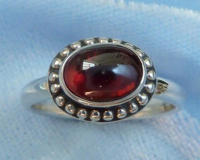 Beautiful Sterling Ring, 7 X 5mm Natural Garnet, Konder #558 Foto 1 de 4