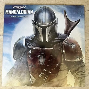 Calendario de pared Star Wars The Mandalorian 2024 16 meses 12x12 Disney DateWorks - Imagen 1 de 4