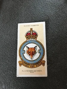 PLAYERS CIGARETTE CARD R.A.F. BADGES 1937 No. 6. BOMBER SQUADRON NO.12 - Picture 1 of 2