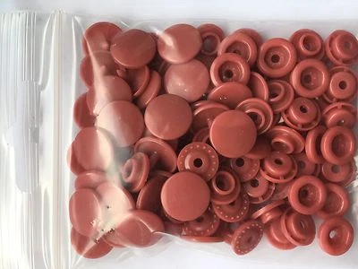 Kam Snap Sewing-Free 25 Original Print Buttons 60 Colours 0 1/2in - Image 1 of 4