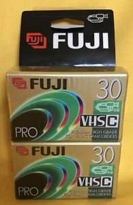 Paquete de 2 casetes de videocámara Fuji TC-30 VHS C PRO nuevos sellados premium de alta calidad - Imagen 1 de 2