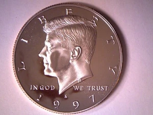 1997 S PROOF KENNEDY HALF DOLLAR *KOSTENLOSER VERSAND* AUF LAGER - Bild 1 von 2