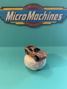 Micro Machines Chrysler 300 - Picture 1 of 8