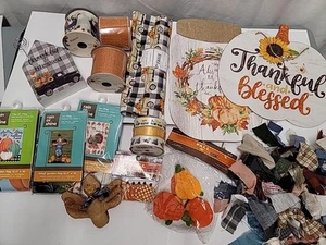 Primitive Country-FALL-Home Decor-Fabric-YARD FLAGS-Ribbon-Pumpkins-Lot 17pc - Picture 1 of 8