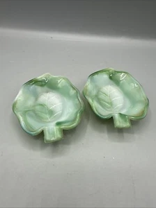 Vintage Green White Leaf Shaped Akro Agate Ashtrays Trinket Dish Set/2 USA - Picture 1 of 9