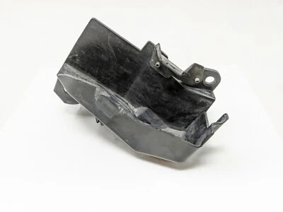 93-07 Honda VT600CD Shadow VLX Deluxe VT600C VT 600 CD LH Caja de batería Bandeja de herramientas Foto 1 de 4