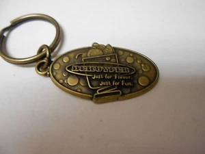 3 llaveros de metal Dekuyper. Solo por sabor, solo por diversión. 1-7/8" de largo #498 - Imagen 1 de 1