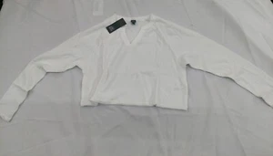 Wild Fable T shirt Womens M Medium white Crop Long Sleeve V-Neck Top - Picture 1 of 5
