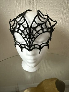 Black Crystal Mask - Picture 1 of 7