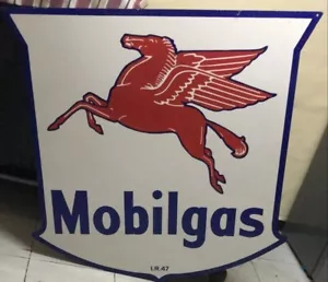 MobilGas Rare Porcelain Heavy Metal 42 inches Double Side - Picture 1 of 6
