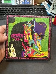 STONER BOX  5 CD NO SCRATCHES! DEAD MEADOW CANCER BATS SAINT VITUS PENTAGRAM - Picture 1 of 4
