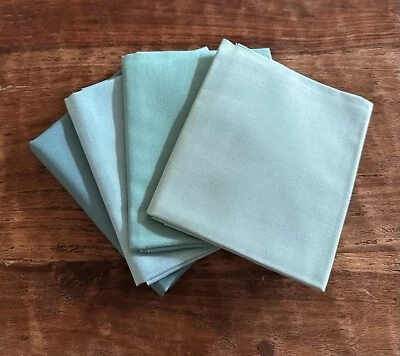 Paquete de 4 cuartos de grasa Riley Blake edredón de confeti algodones sólidos verde azulado/aqua Foto 1 de 4