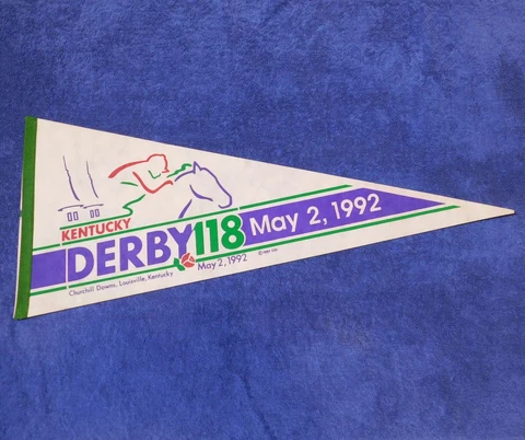 Vintage Original 1992 KENTUCKY DERBY 118 Churchill Downs Horse Race Pennant Flag Cover