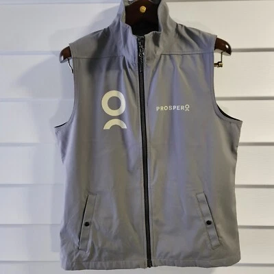 On Cloud Prospero Trimark Womens Size Large Running Weather Vest Glacier Gray - Image 1 of 4
