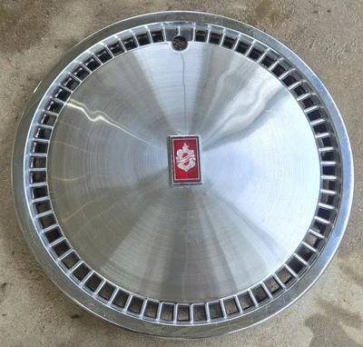 (1) Cubierta de rueda tapacubos Oldsmobile Custom Cruiser 1980-1990 OEM #0B 25505014 Foto 1 de 4