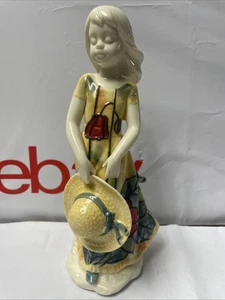 Old Tupton Ware Poppy Girl With Hat Figurine 8-1/4” | W99 - Picture 1 of 13