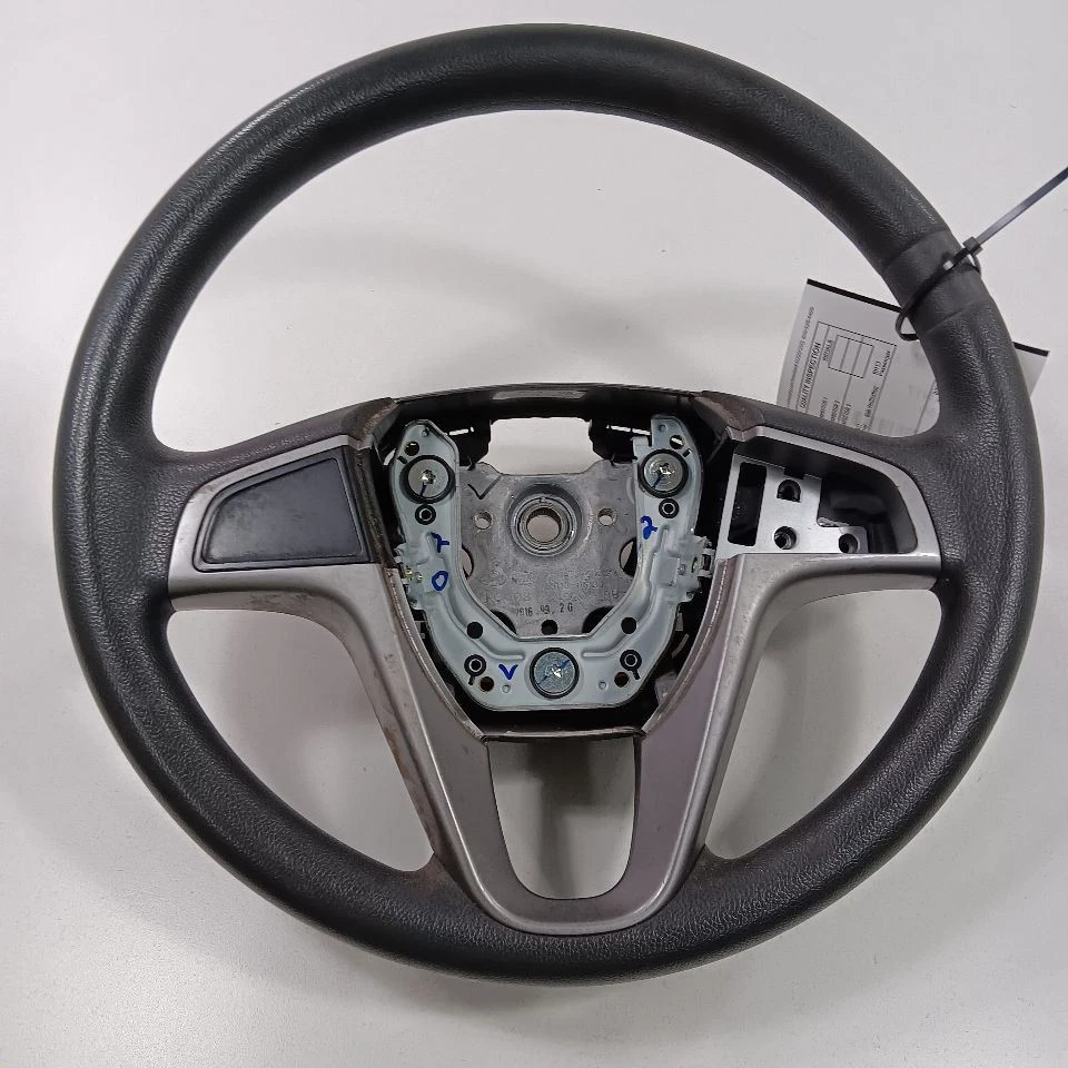 Hyundai Accent Steering Wheel  2017 2016 2015 2014 2013 2012 - Image 1 of 4