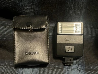 Vtg Canon Speedlite 155A Shoe Mount Auto Flash With Case UNTESTED - Image 1 of 4
