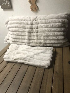 FRYE Faux Fur 2 Beige Pillow Case Sham King Size 40x20”Channel Stripe EUC - Picture 1 of 9