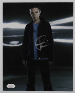 Thomas Dekker JSA Autograph Signed Photo 8 x 10 - Picture 1 of 2