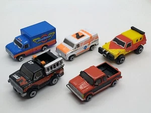 Micro Machines 1989 #53 BACKROADS Ford Box Van Cable TV Truck GMC Pickup Hilux - Picture 1 of 3