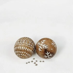 Mango Wood Decorative Ball Set, Whitewash Finish, Coffee Table Centerpiece. - Picture 1 of 6