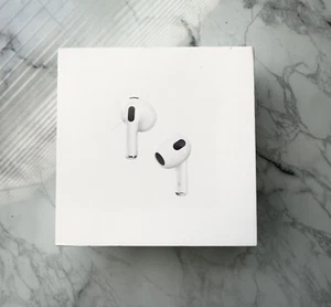 Coque Lightning Apple AirPods 3ème génération MPNY3AM/A A2565 A2564 A2897 NEUVE scellée - Photo 1 sur 5