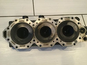 2004 EVINRUDE 90HP CYLINDER HEAD 5005198 75HP-90HP - Picture 1 of 5