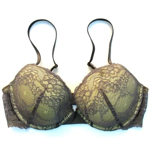 BCBG BCBGeneration Bra Plunge Underwire Lined Foam Lace Embroidered Sz 36C - Picture 1 of 4