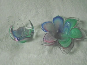 Matching Set of 2 - Modern Art Glass PRETTY Multicolor - Swan & Flower Bowl - Picture 1 of 9