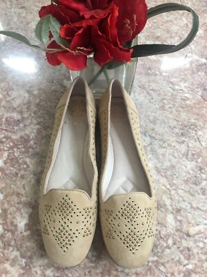 Vince Camuto Lonovan Mujer Bambú Gamuza Pisos Talla 8M/38 ¡USADOS EN EXCELENTE ESTADO! Precio de venta sugerido por el fabricante $110 Foto 1 de 4