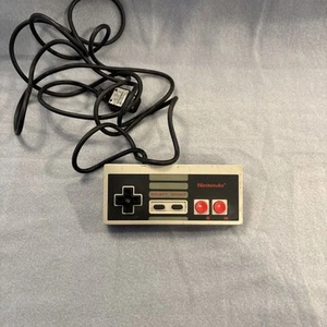 1-Single OEM Nintendo Controller NES-004 Original untested. - Picture 1 of 3