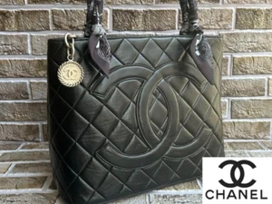 Chanel/Lambskin Matelasse Reproduction Tote Shoulder Bag/With serial number seal - Picture 1 of 12