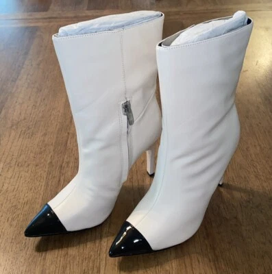 Bota de media pantorrilla ganadora Nine West para mujer talla 6 marfil y puntera negra Foto 1 de 4