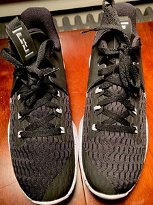 Nike Inc. Basketball Air Zoom Sneakers Men’s 7.5/ Women’s 9 W/ Box & Extra Laces - Picture 1 of 12