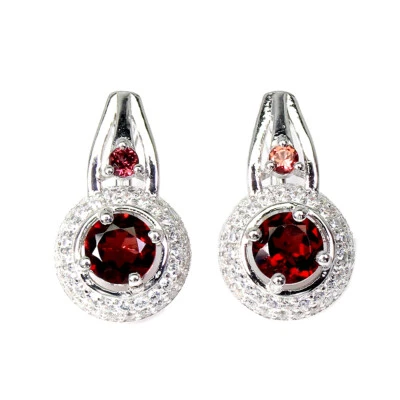 925 Orecchini Argento Sterling Rotondo Mozambico Granato 5mm Gemma Gioielli - Immagine 1 di 4