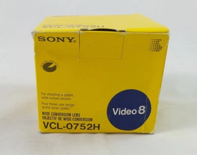 Sony Deluxe Wide Conversion Lens x0.7 for 52mm Diameter Lenses (VCL-0752H) - Image 1 of 2