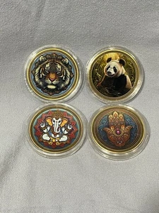 NEU Set 4 Disney Parks Tierreich Yak & Yeti Restaurant Medaillon Münze - Bild 1 von 4