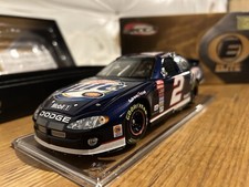 NASCAR Action Elite 2003 Rusty Wallace #2 Miller Lite 600 Start 1/24 Diecast Car