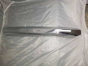 2008-2017 BUICK ENCLAVE LUGGAGE RACK CHROME COVER RH FRONT (RIGHT SIDE) OEM - Picture 1 of 5