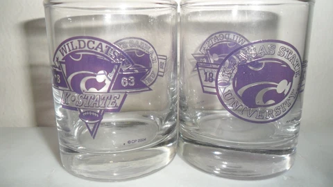 Set of 2 Vintage NOS KANSAS STATE WILDCATS  SHOT GLASS / SHOTGLASS  3 OZ SHOT ! Cover