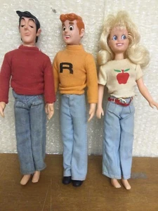 Vintage 1975 Marx The Archies -  Betty, Archie, and Jughead ~ 9 Inch Dolls - Picture 1 of 19
