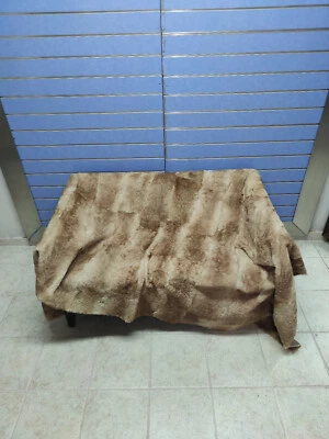 Colcha manta de piel de cordero real beige de lujo piel de astracán Foto 1 de 4