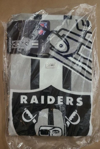 Las Vegas Raiders (NFL) 30 x 60 Beach Towel Cover